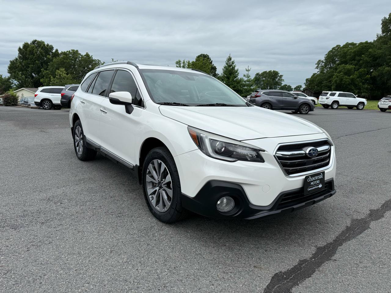 Used 2019 Subaru Outback 3.6R Touring AWD/4WD image 8