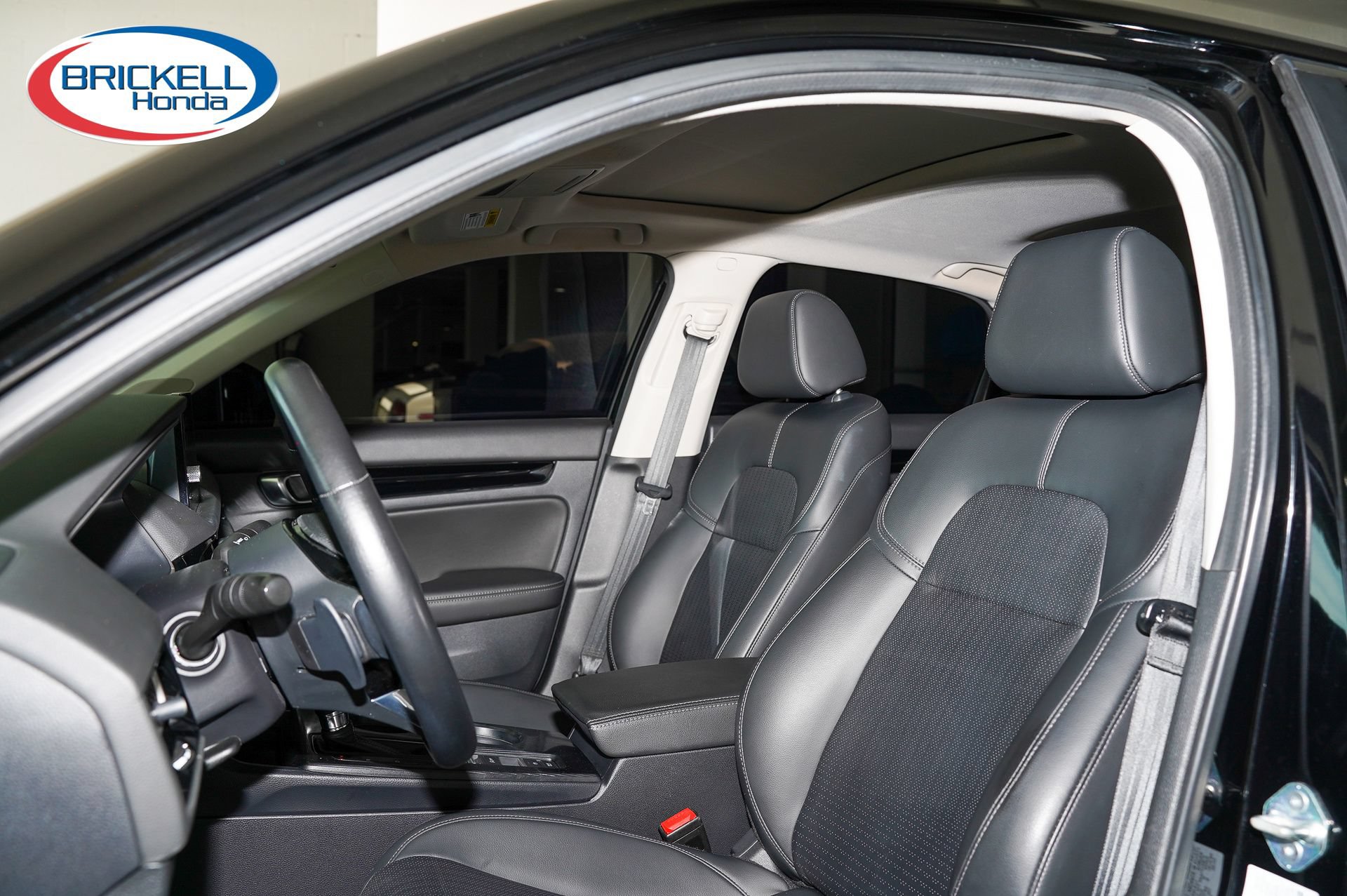 Used 2023 Honda Civic Touring image 15