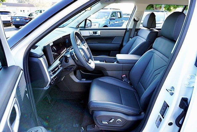 New 2026 Hyundai Santa Fe SEL FWD image 19
