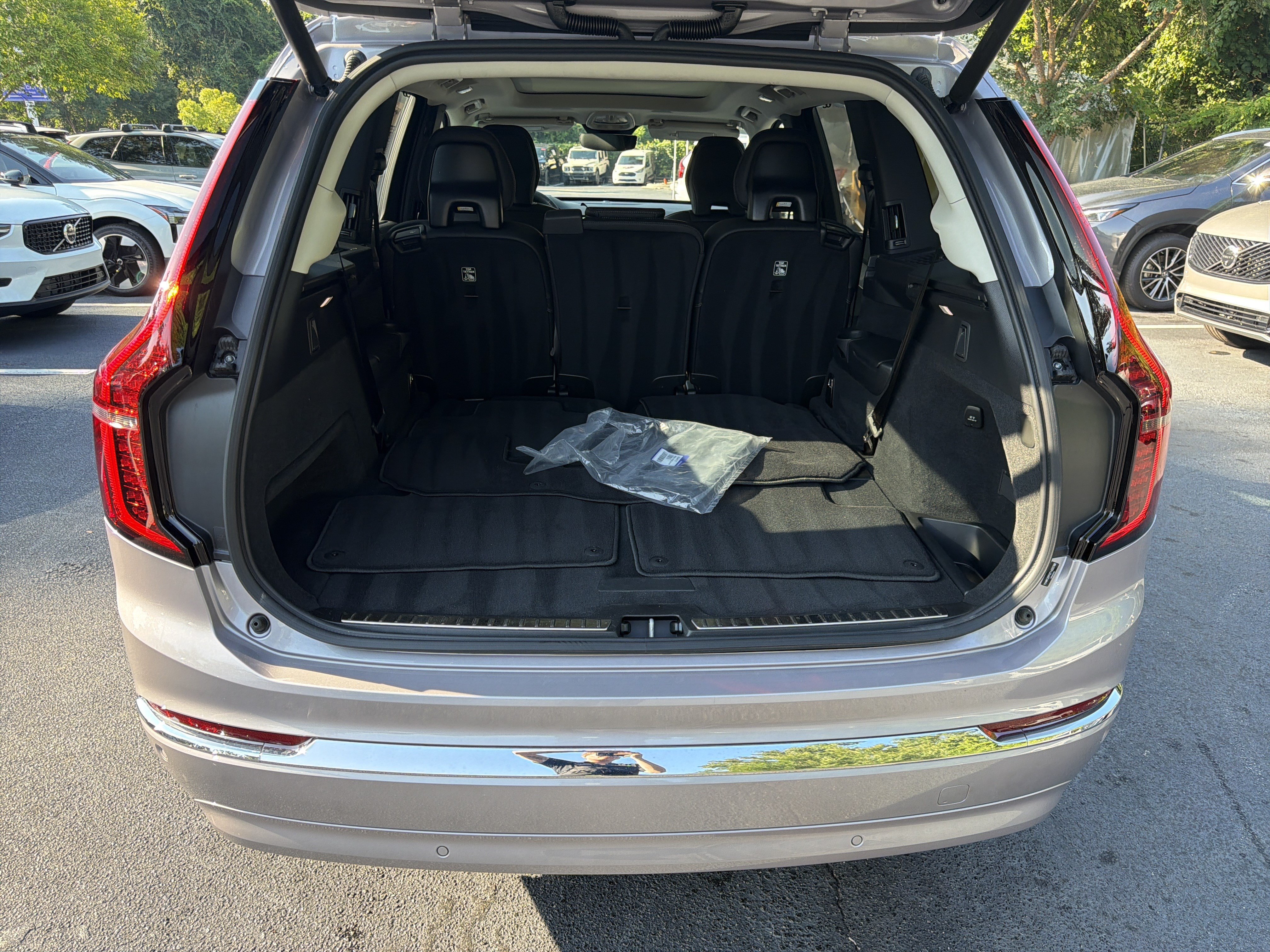 Certified 2026 Volvo XC90 B5 Ultra AWD/4WD image 34