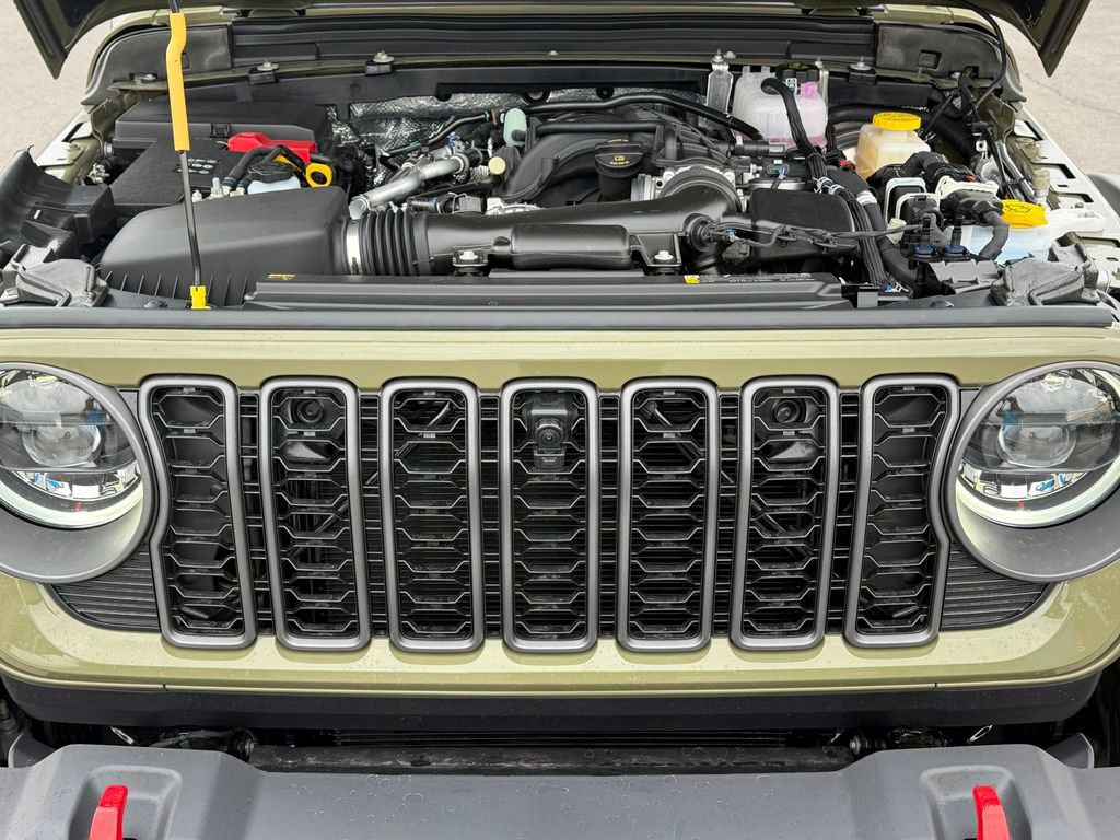 New 2026 Jeep Wrangler Unlimited Rubicon w/ Technology Group image 25