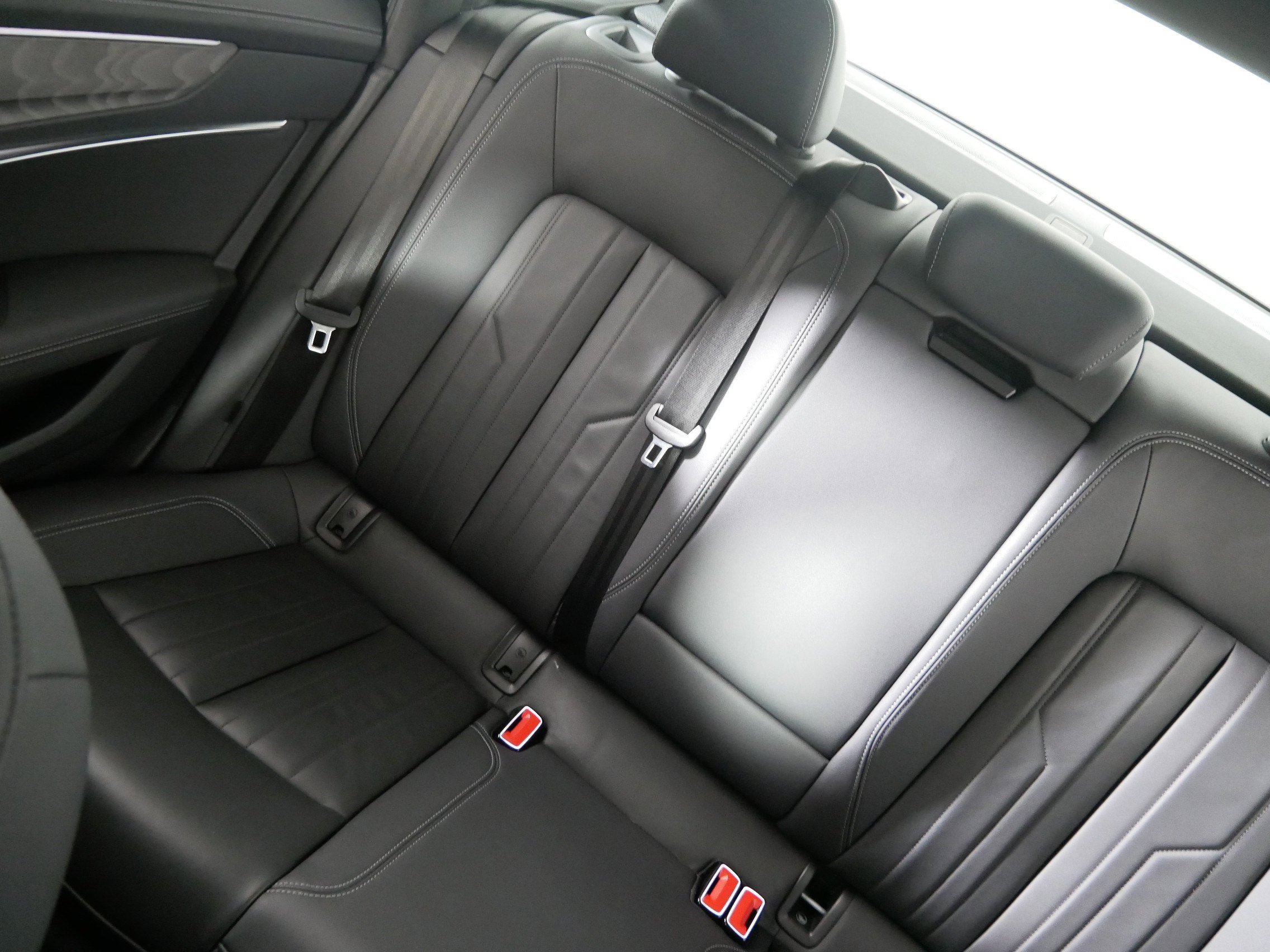 Used 2024 Audi A6 Premium Plus image 12