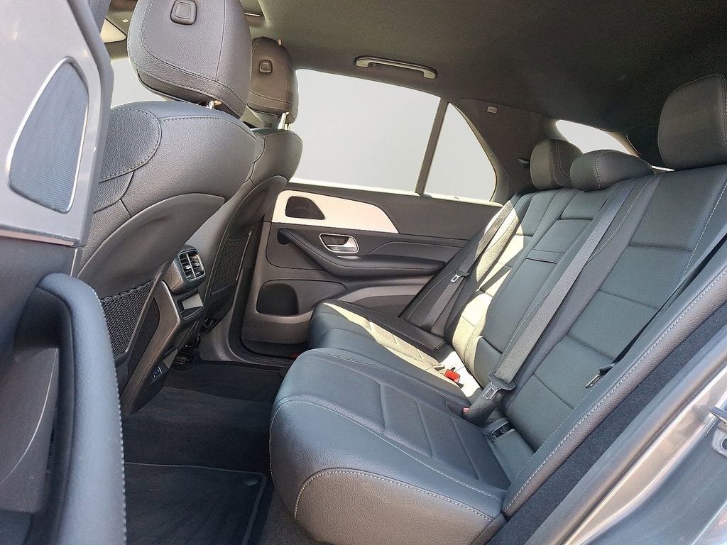 Used 2024 Mercedes-Benz GLE 450e 4MATIC image 8