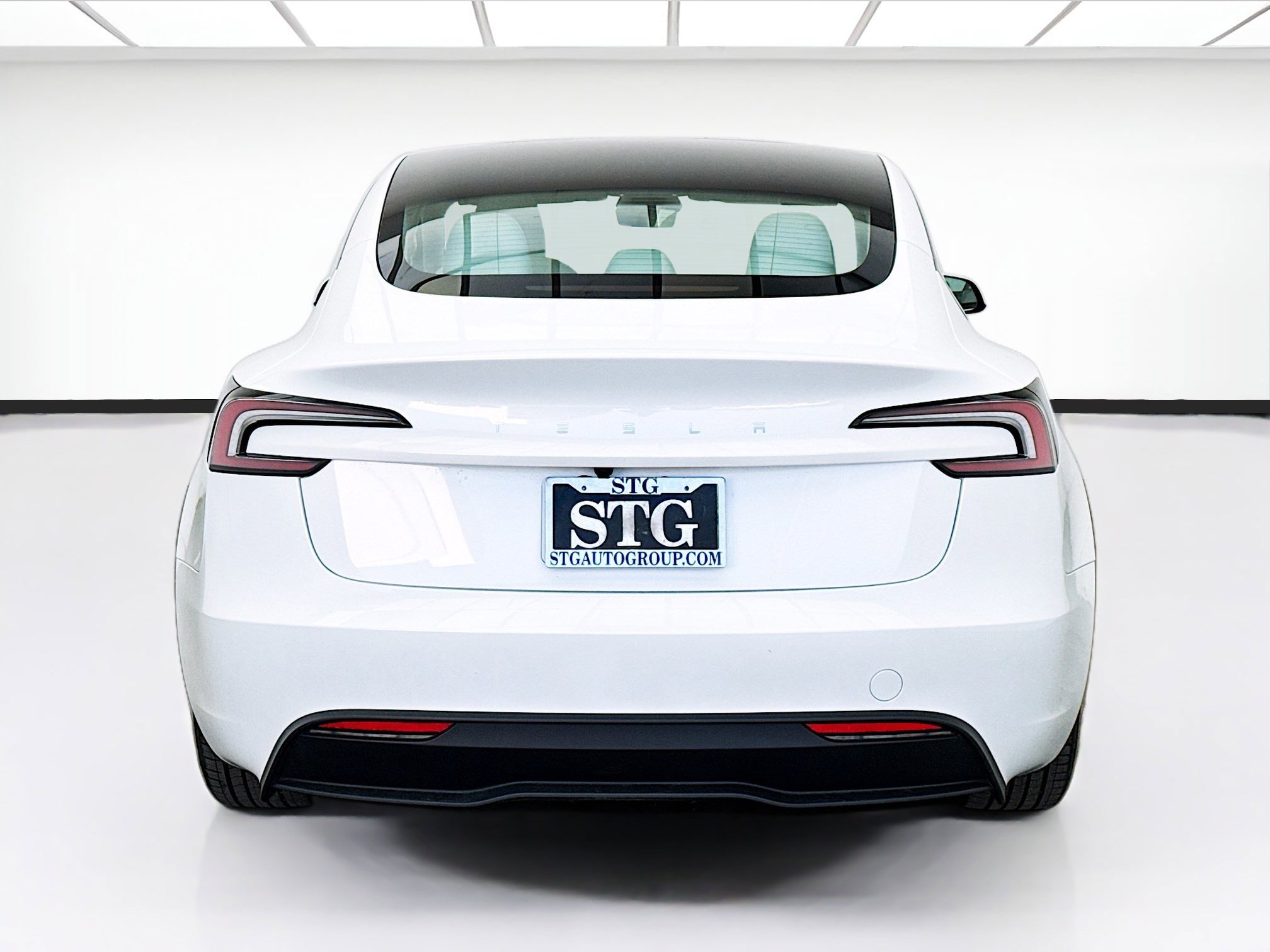 Used 2025 Tesla Model 3 Long Range RWD image 5