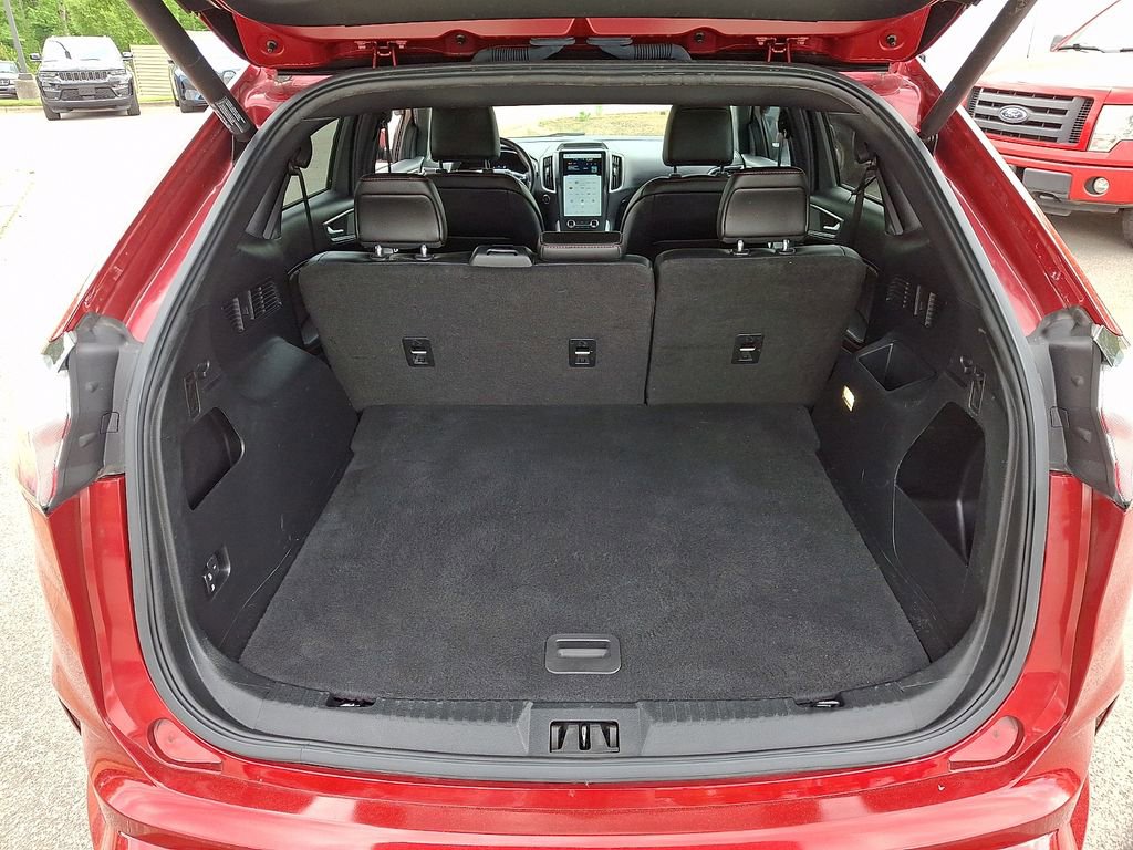 Used 2021 Ford Edge ST-Line FWD image 30