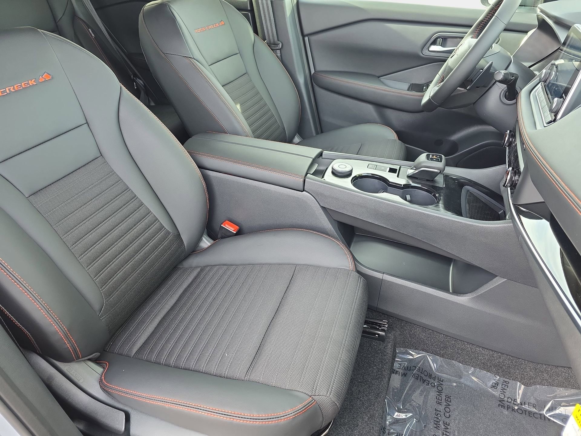 New 2026 Nissan Rogue SV AWD/4WD image 10
