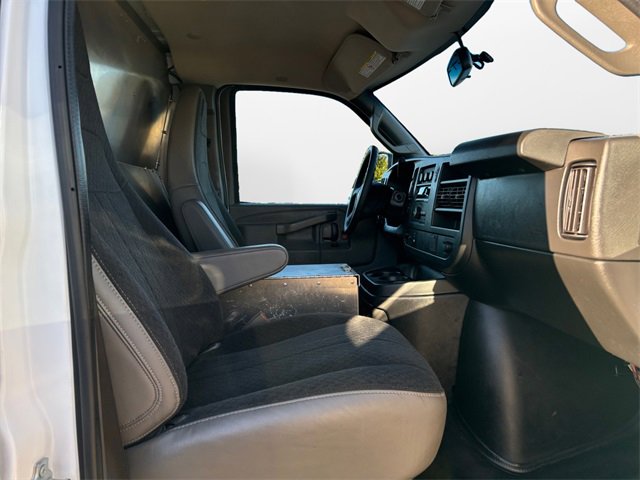 Used 2019 Chevrolet Express 2500 w/ Driver Convenience Package image 14