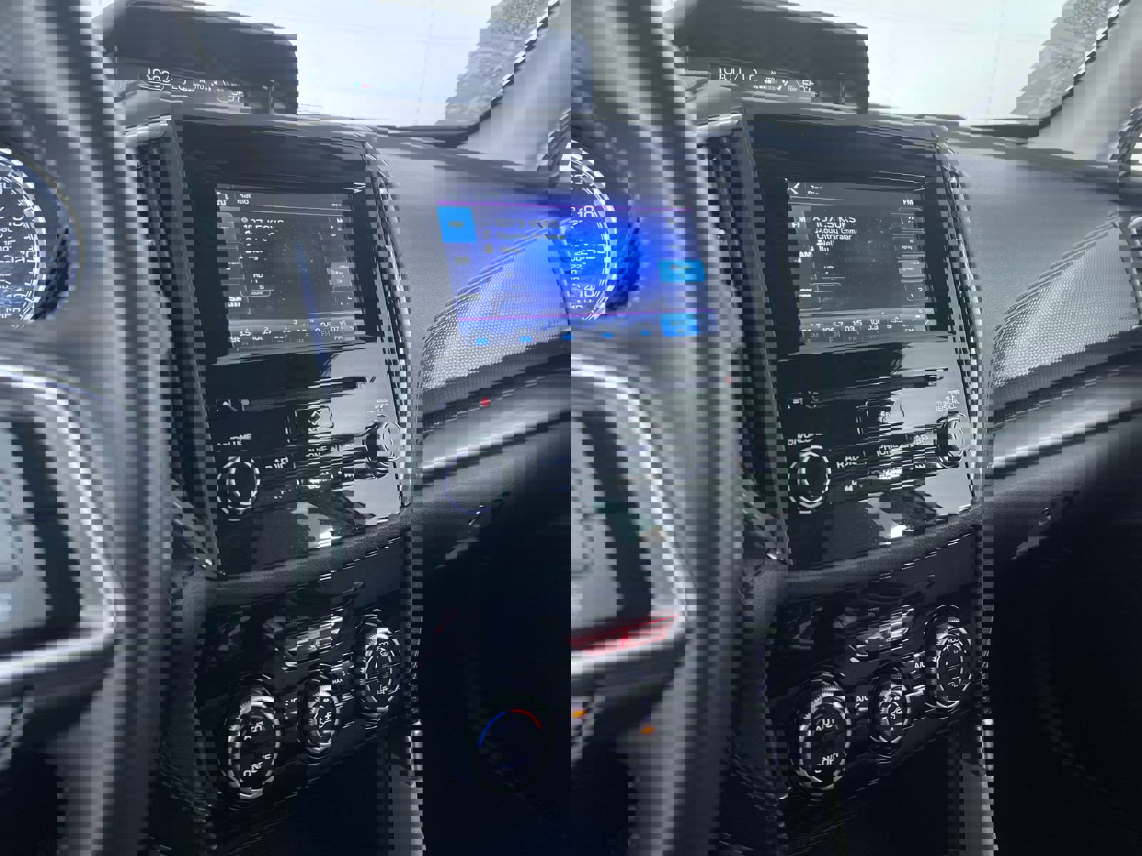 Used 2023 Subaru Forester Premium image 18