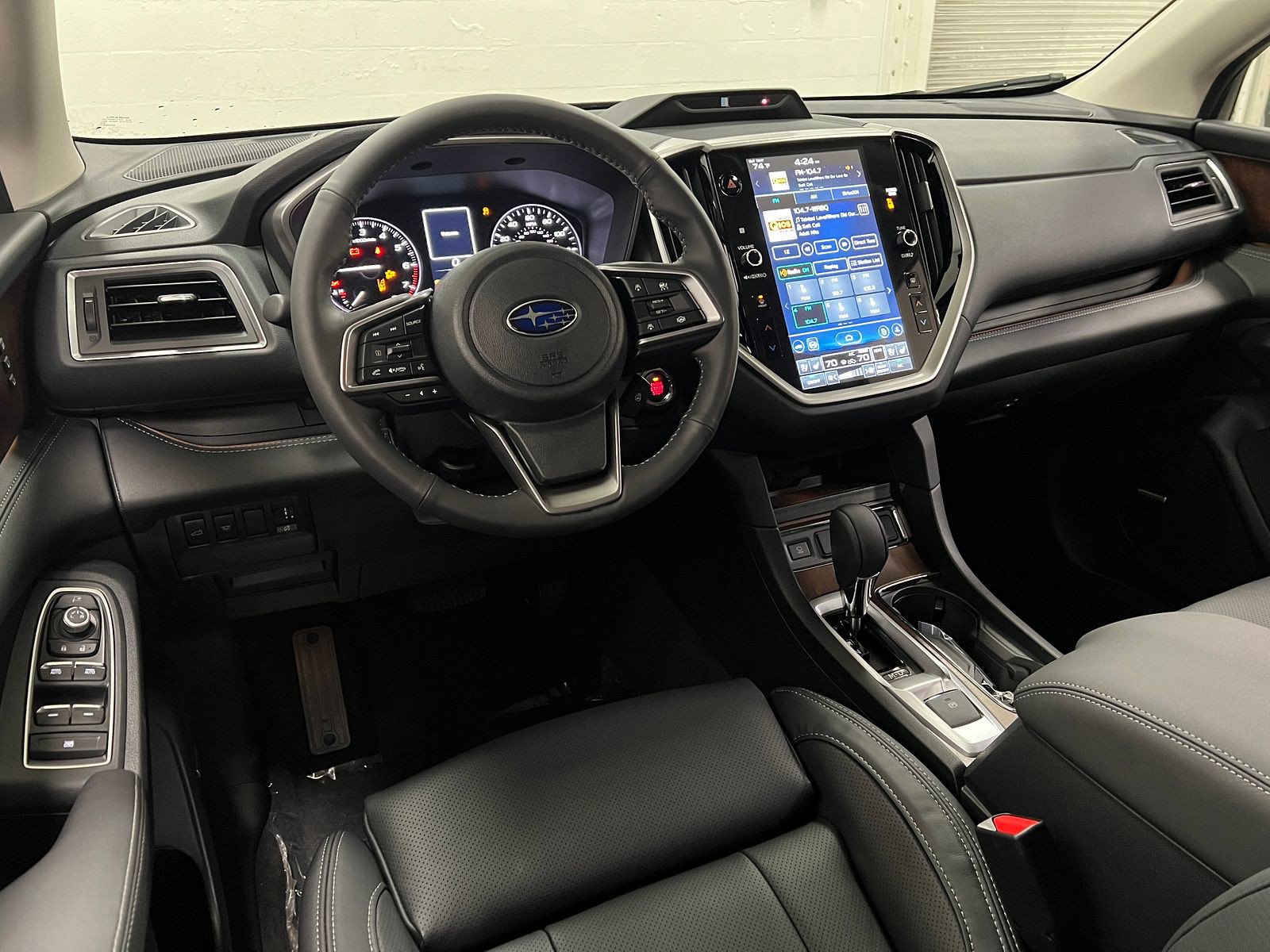 New 2025 Subaru Ascent Touring image 9