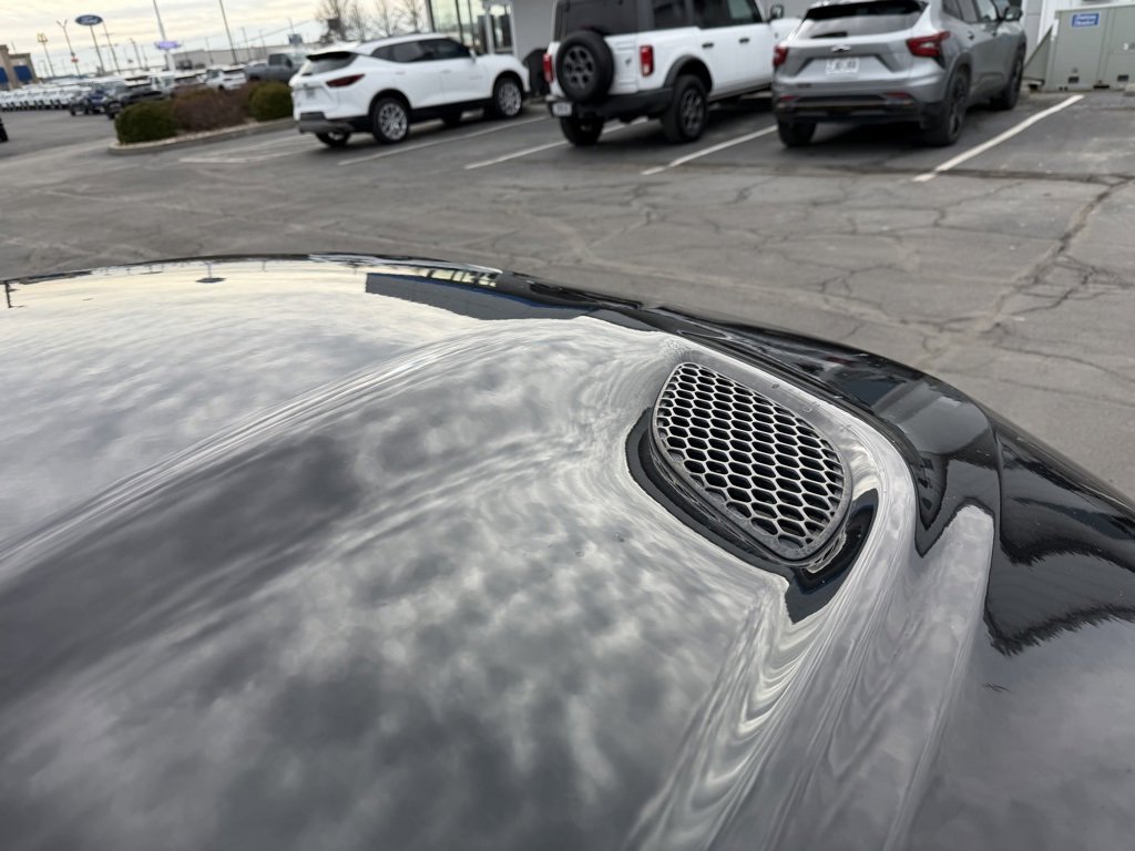 Used 2018 Dodge Durango R/T w/ Blacktop Package image 16