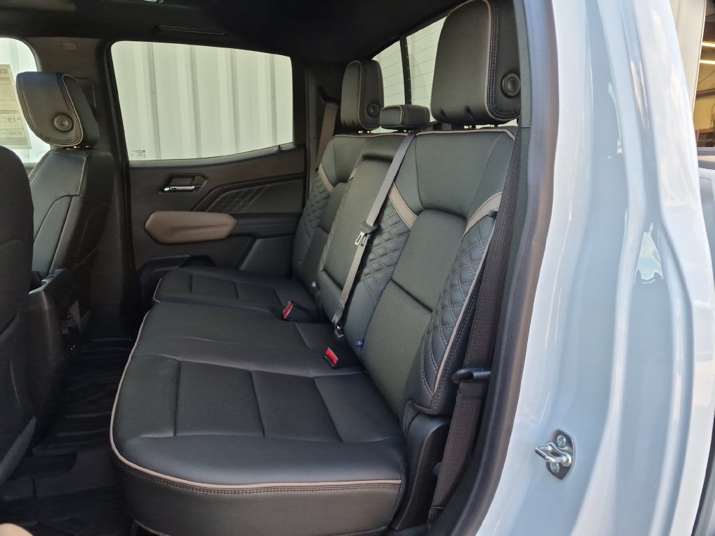 New 2026 GMC Canyon Denali AWD/4WD image 30