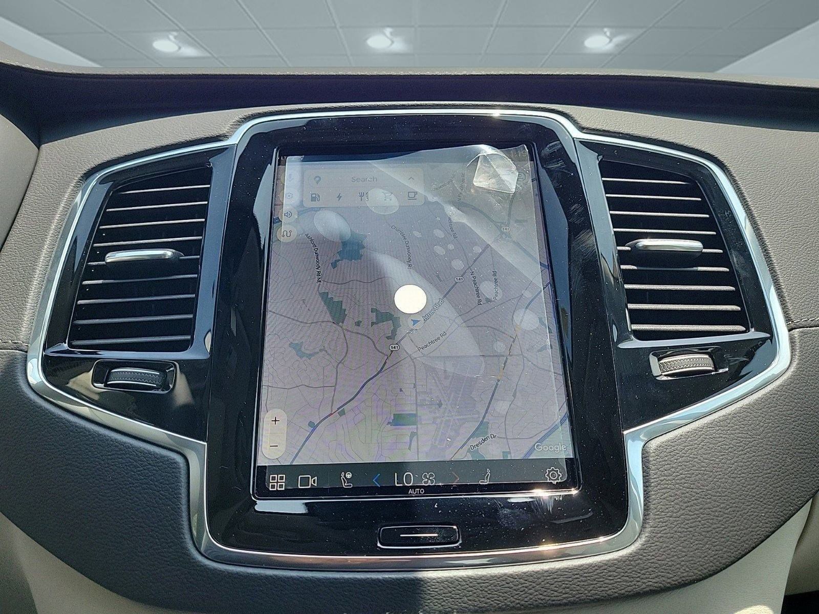 New 2024 Volvo XC90 T8 Ultimate w/ Protection Package Premier image 26