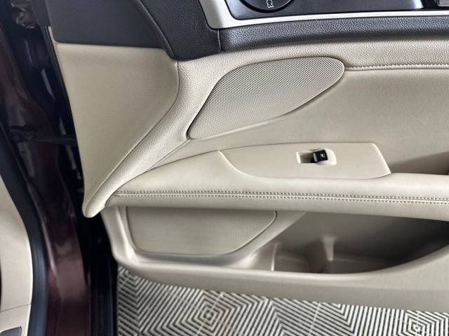 Used 2019 Lincoln MKZ Reserve image 29