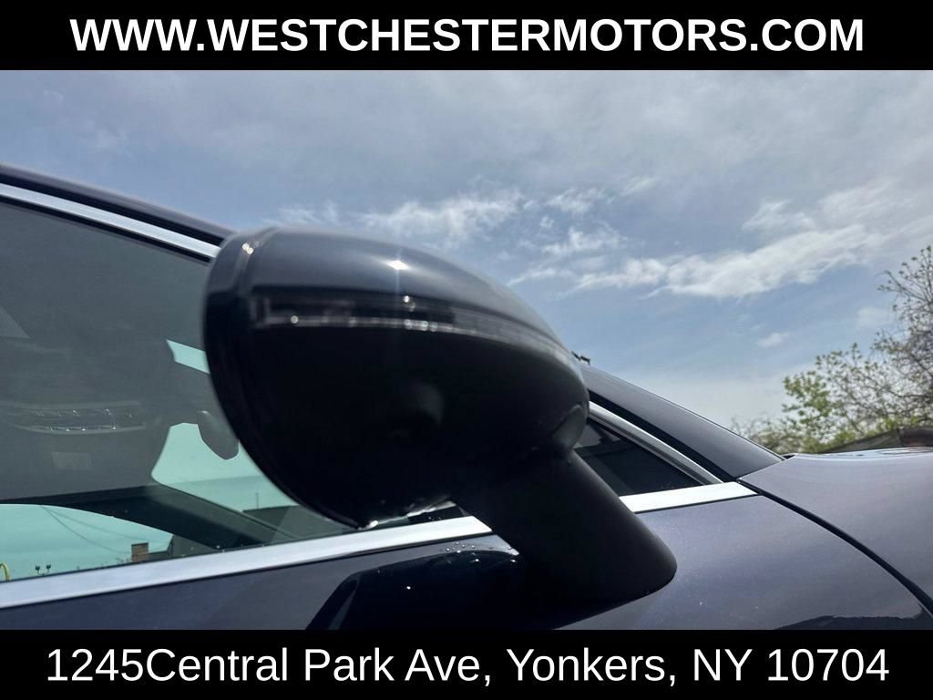 Used 2021 Porsche Macan S AWD/4WD image 12