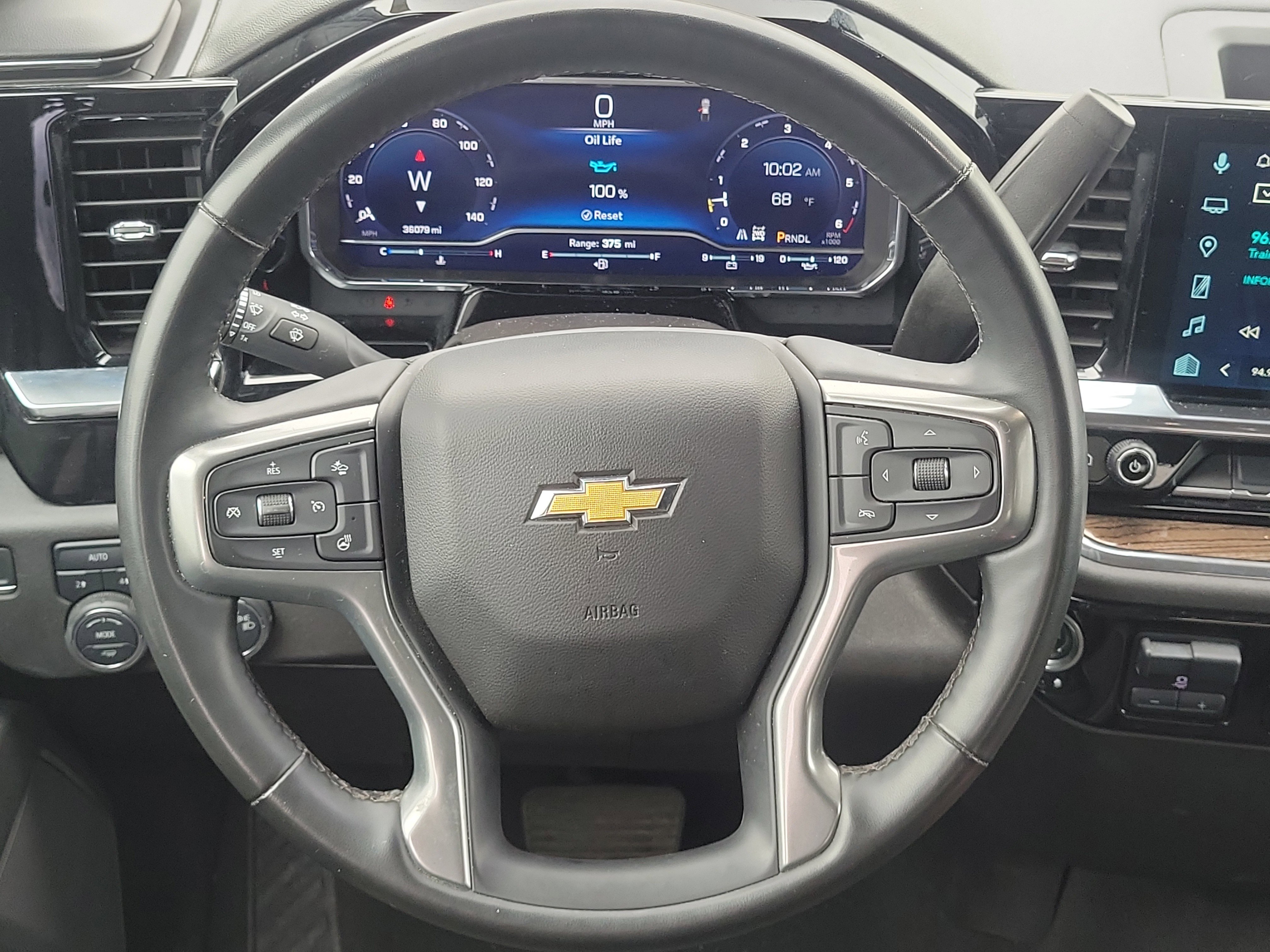 Used 2025 Chevrolet Silverado 1500 LT image 13