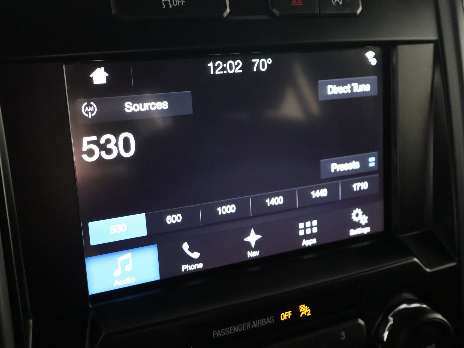 Used 2018 Ford F150 XLT w/ Equipment Group 302A Luxury AWD/4WD image 38