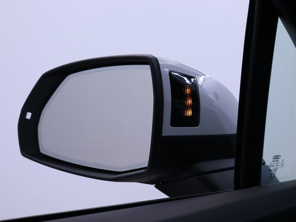 New 2025 Audi Q7 3.0T Premium Plus image 33