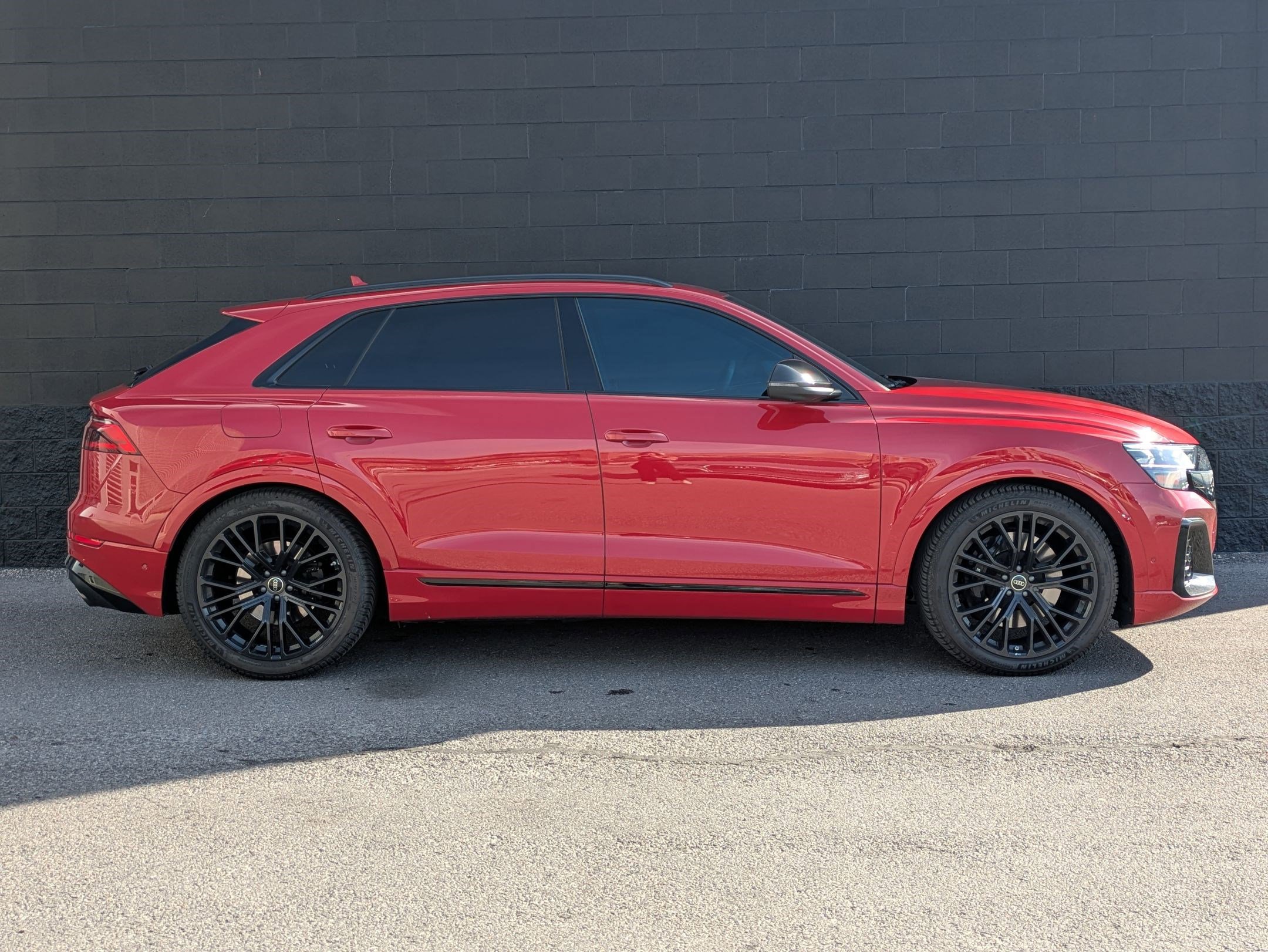 Certified 2024 Audi SQ8 Prestige image 5