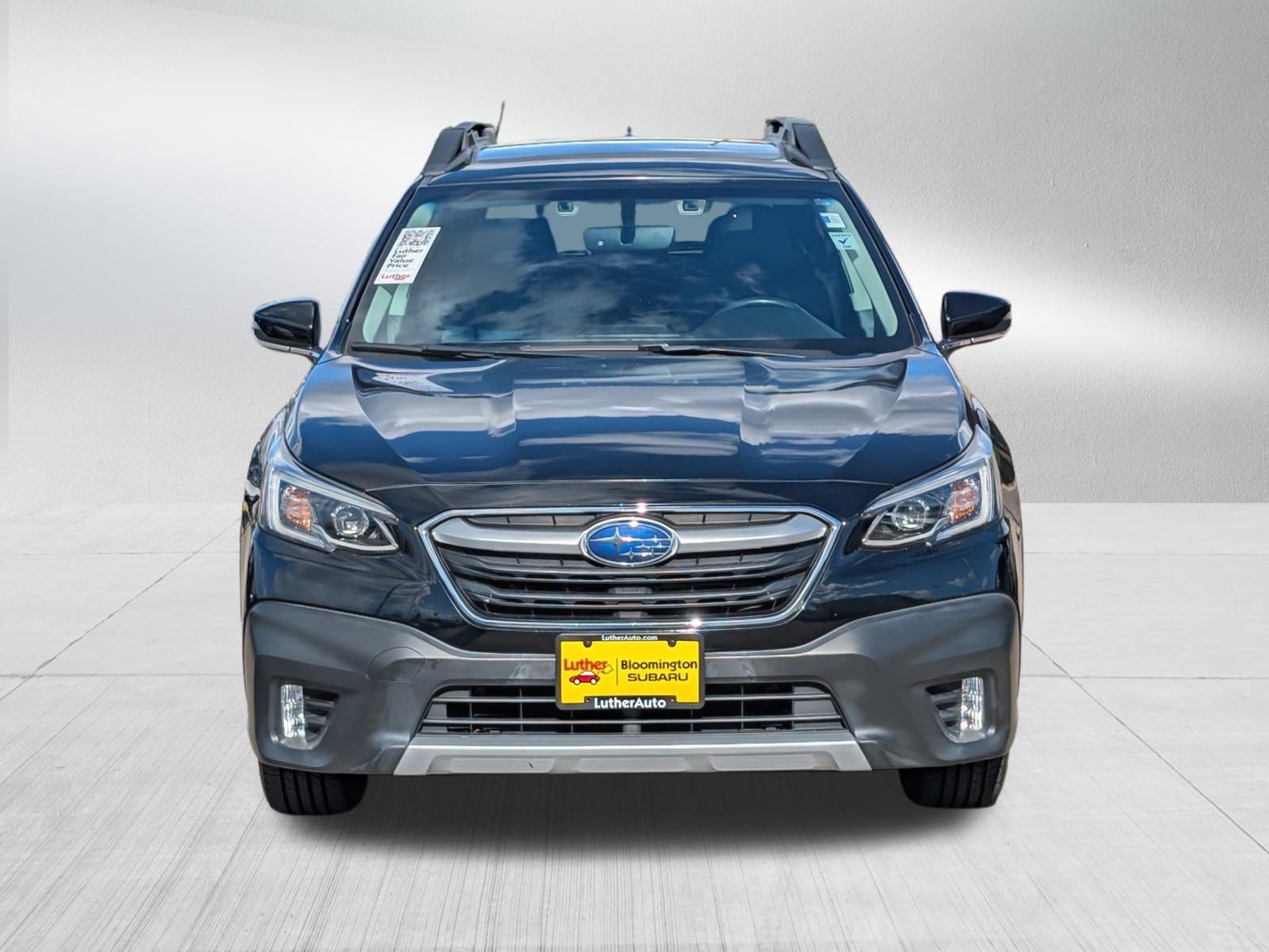 Used 2022 Subaru Outback Limited AWD/4WD image 2