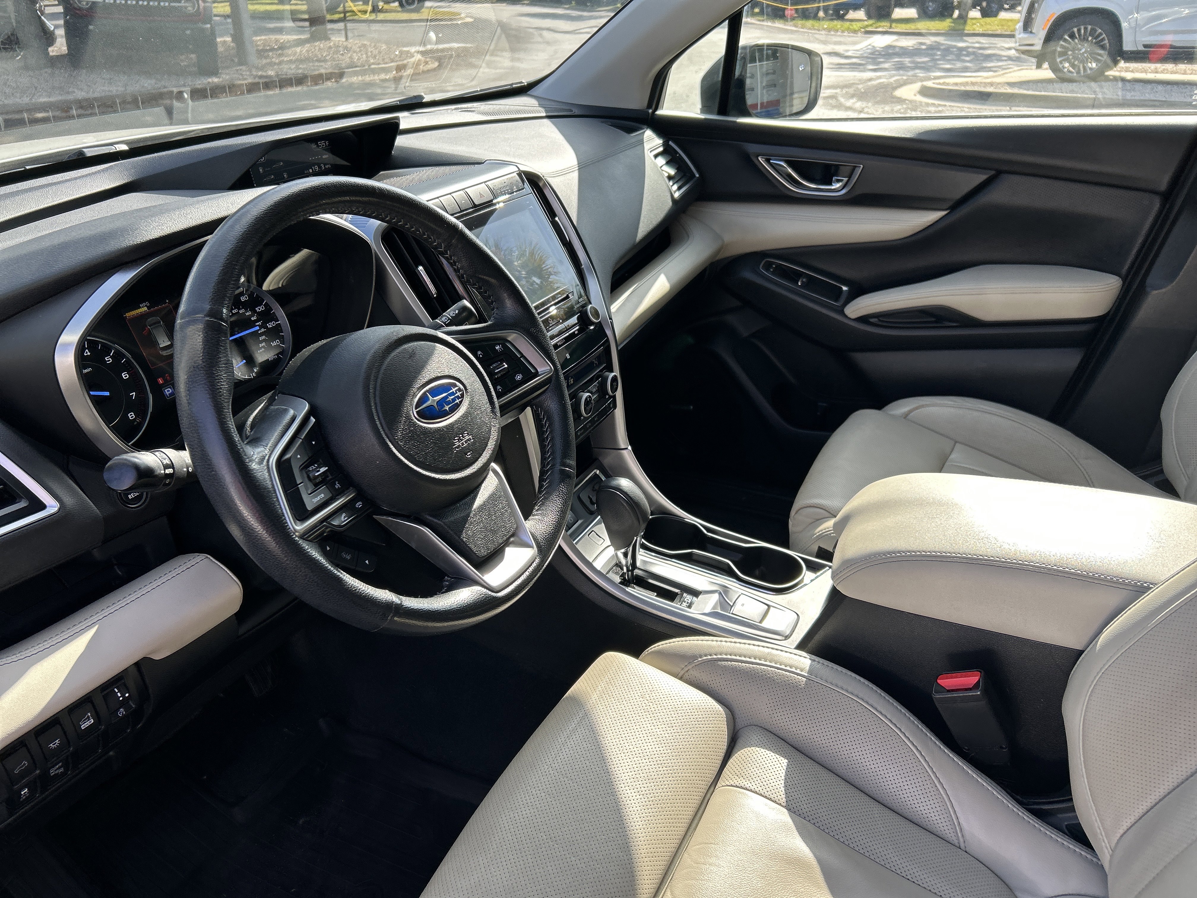 Used 2021 Subaru Ascent Limited w/ Technology Package image 10