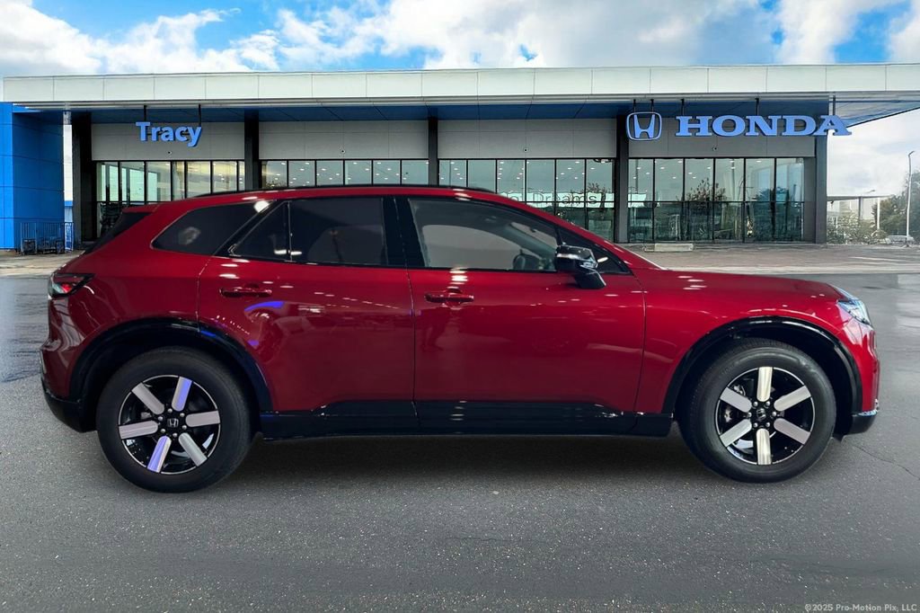 New 2026 Honda Prologue Touring image 3