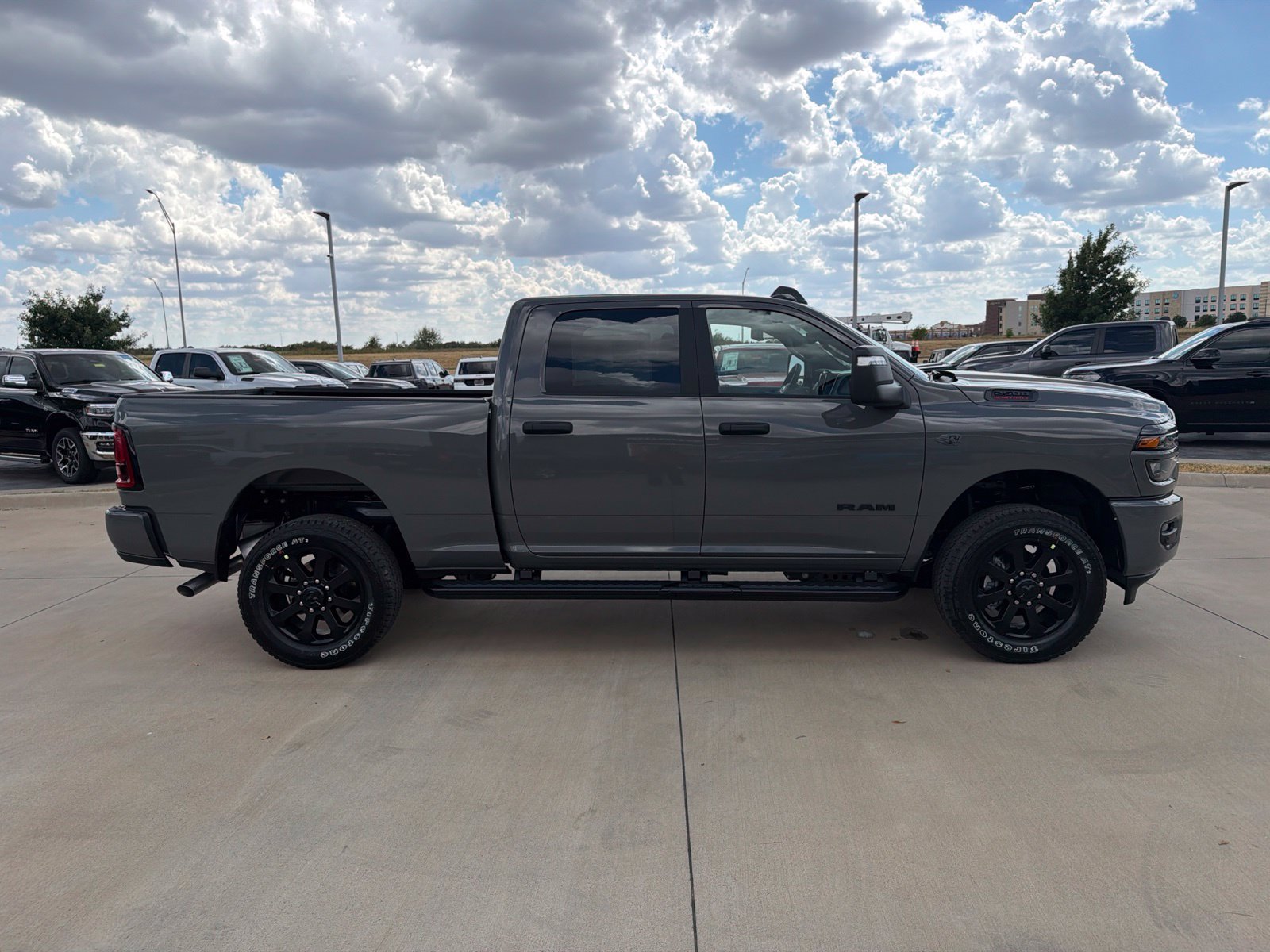 New 2027 RAM 2500 Big Horn AWD/4WD image 6