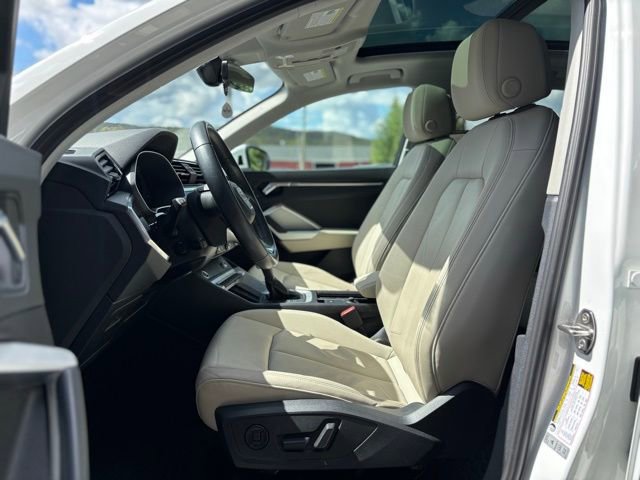 Used 2022 Audi Q3 2.0T Premium w/ Convenience Package AWD/4WD image 15