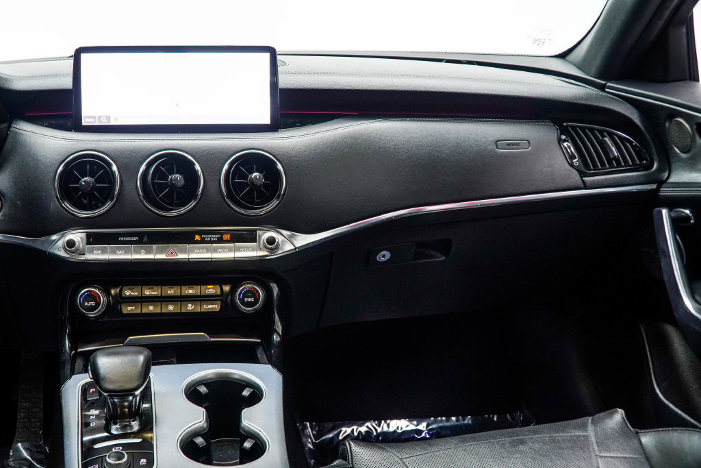 Used 2023 Kia Stinger GT2 RWD image 21