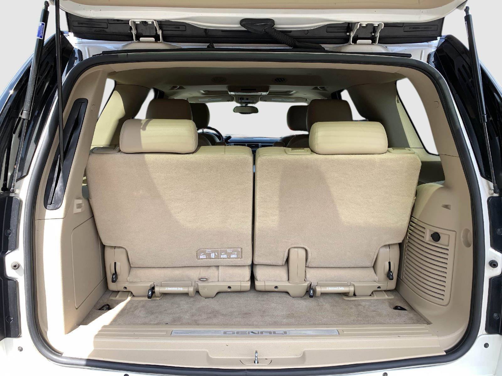 Used 2013 GMC Yukon Denali AWD/4WD image 47