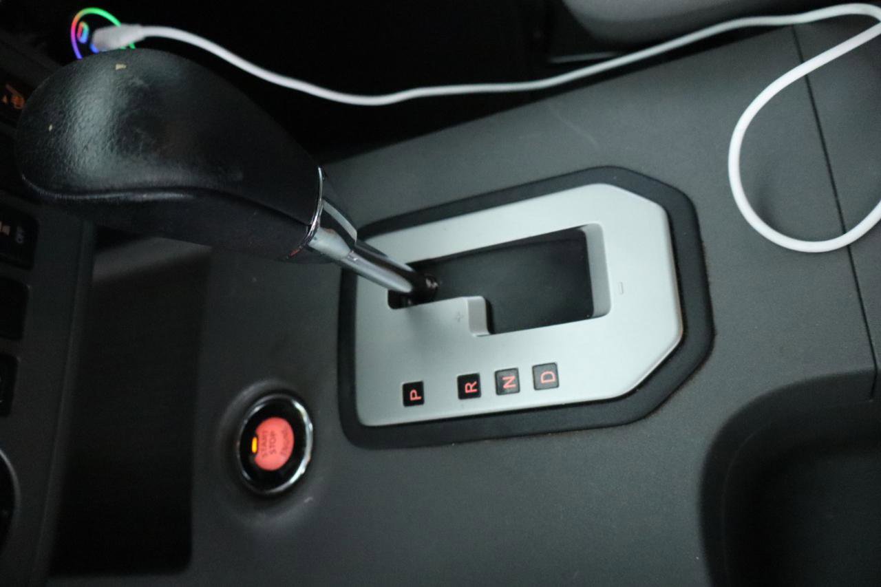 Used 2020 Nissan Frontier SV w/ Midnight Edition Floor Mats RWD image 20
