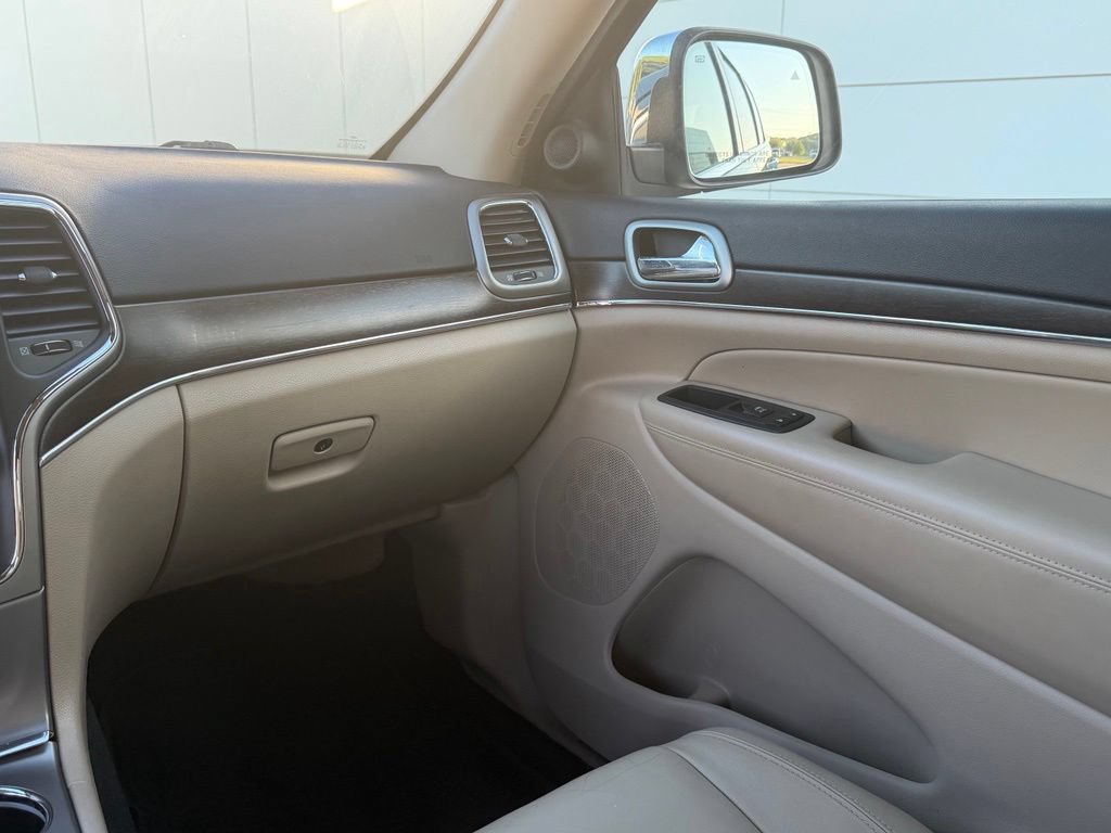 Used 2018 Jeep Grand Cherokee Limited RWD image 14