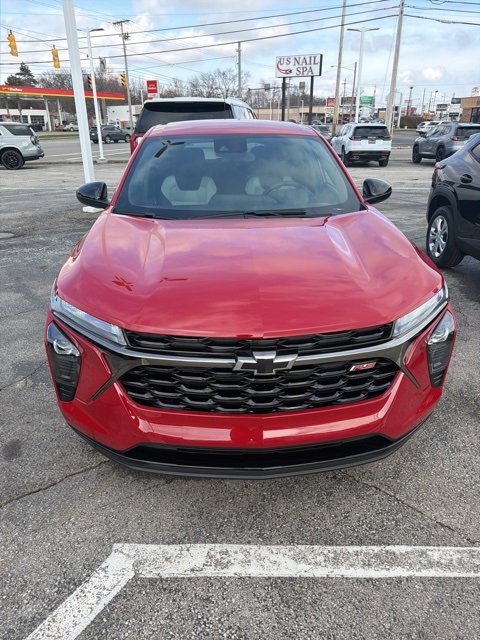 New 2026 Chevrolet Trax RS image 2