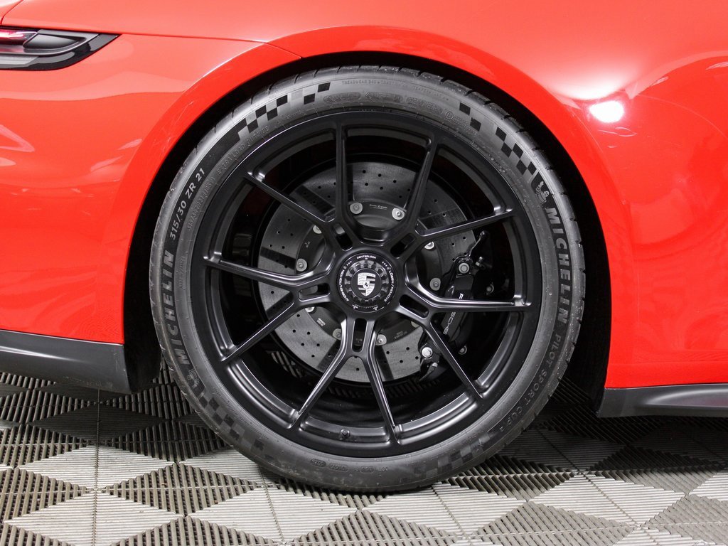 Used 2026 Porsche 911 GT3 image 40