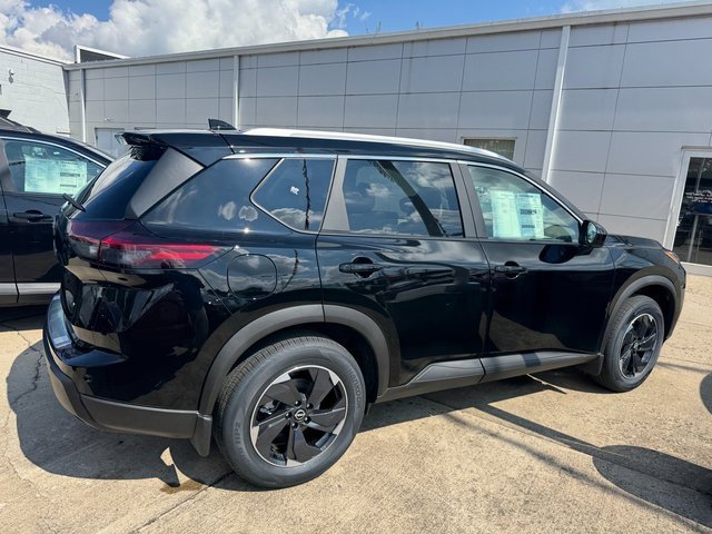 New 2026 Nissan Rogue SV image 2