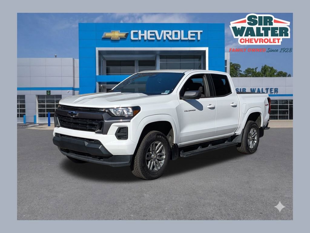 Used 2023 Chevrolet Colorado LT image 1