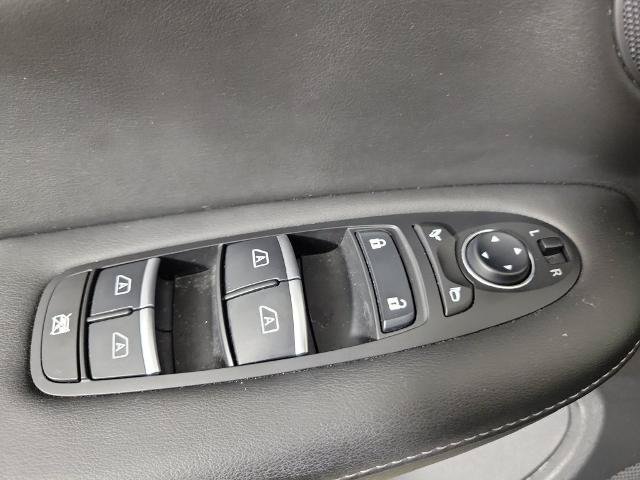 Used 2023 INFINITI QX55 Luxe w/ Cargo Package AWD/4WD image 22