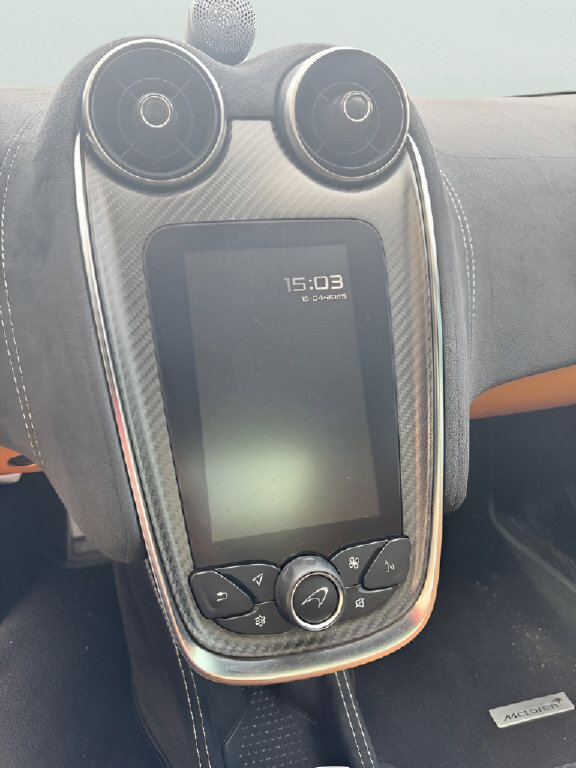 Used 2019 McLaren 570S Spider image 31