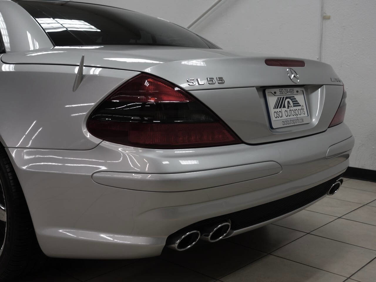 Used 2004 Mercedes-Benz SL 55 AMG image 32
