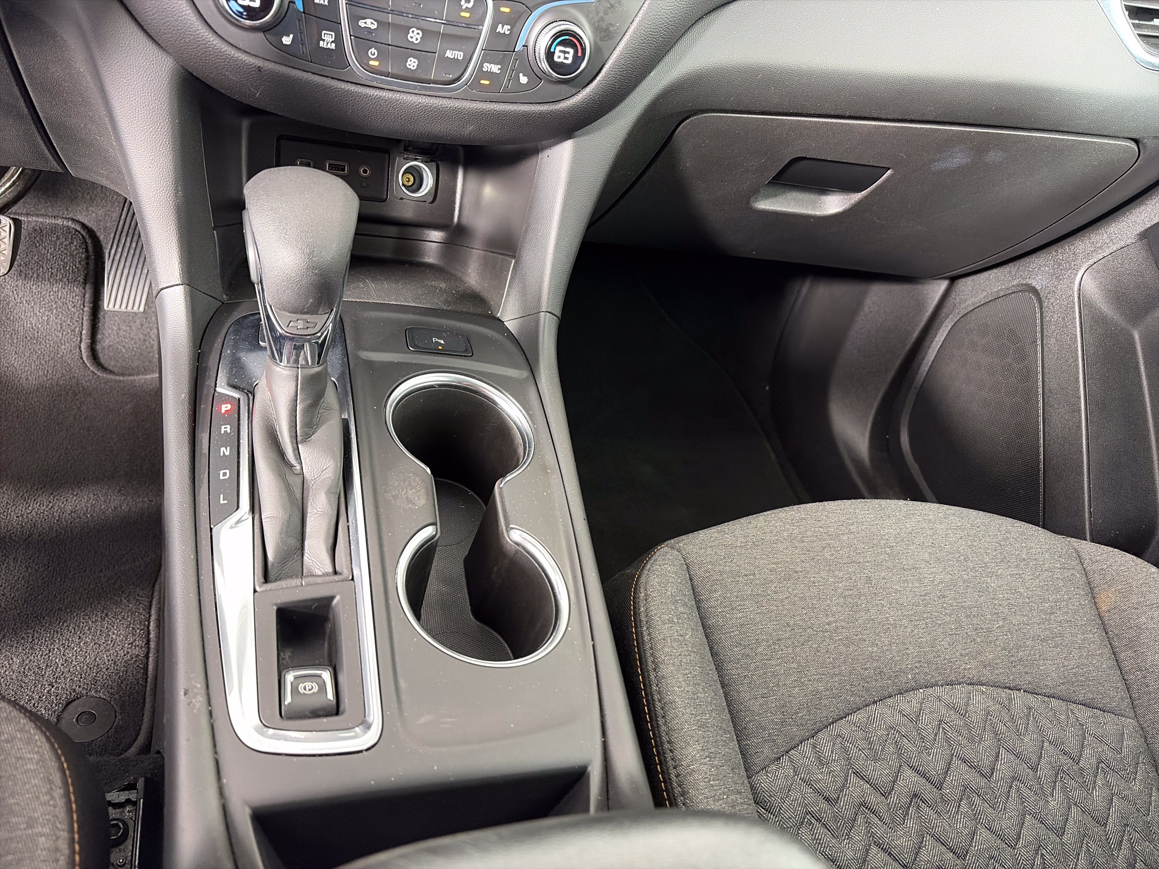 Used 2024 Chevrolet Equinox LT AWD/4WD image 28