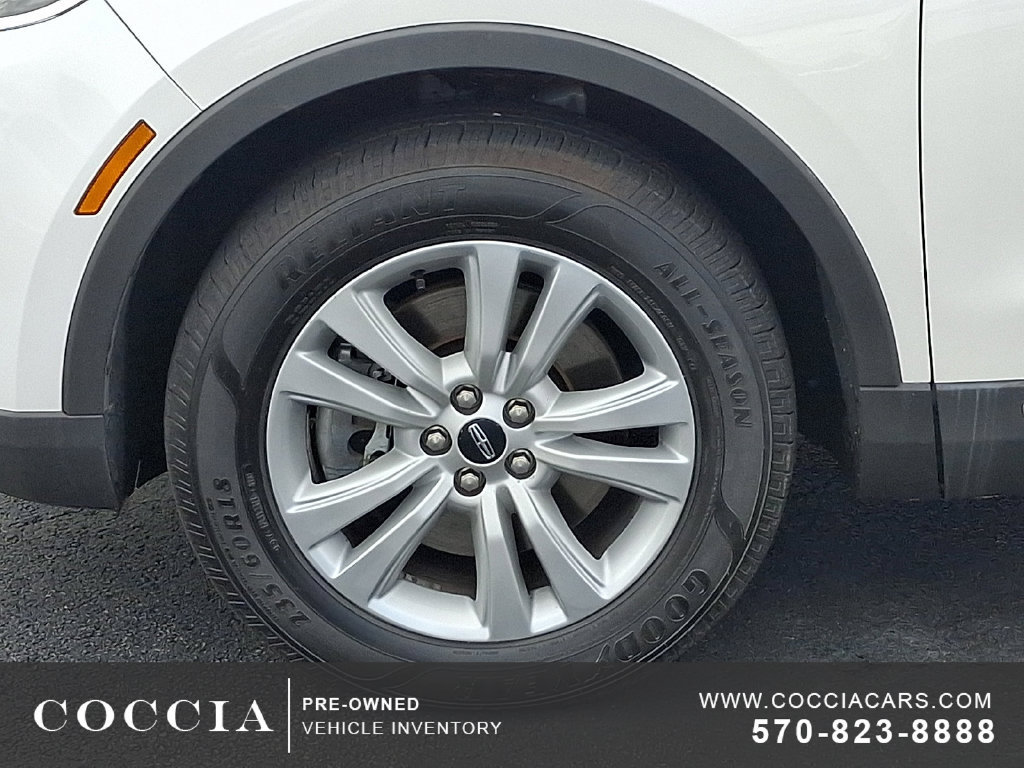 Used 2017 Lincoln MKX Select w/ Select Plus Package AWD/4WD image 8