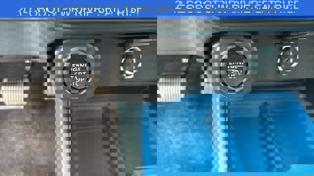 New 2026 Ford Maverick XLT w/ XLT Luxury Package FWD image 12