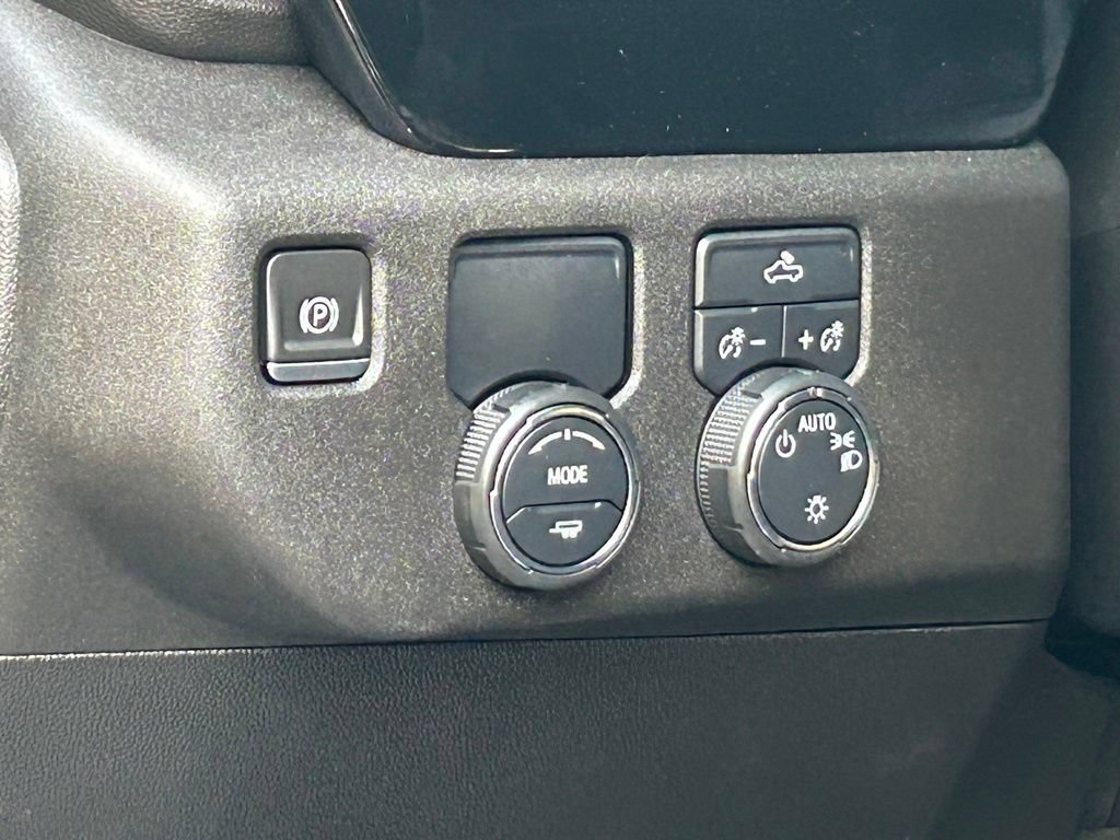 Used 2024 Chevrolet Silverado 1500 LT w/ Protection Package RWD image 34