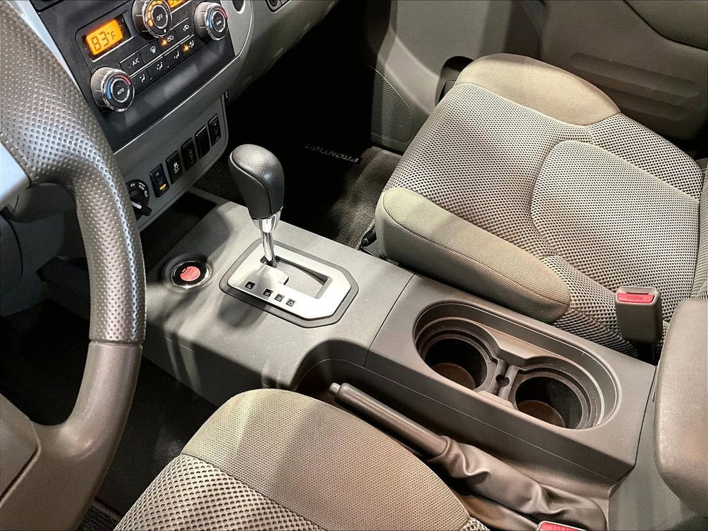 Used 2020 Nissan Frontier SV image 15