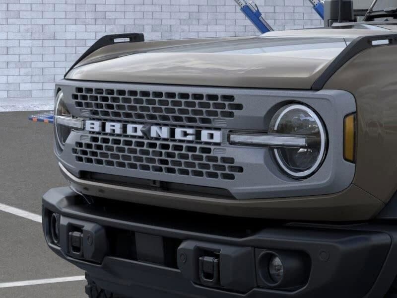 New 2026 Ford Bronco Badlands image 19