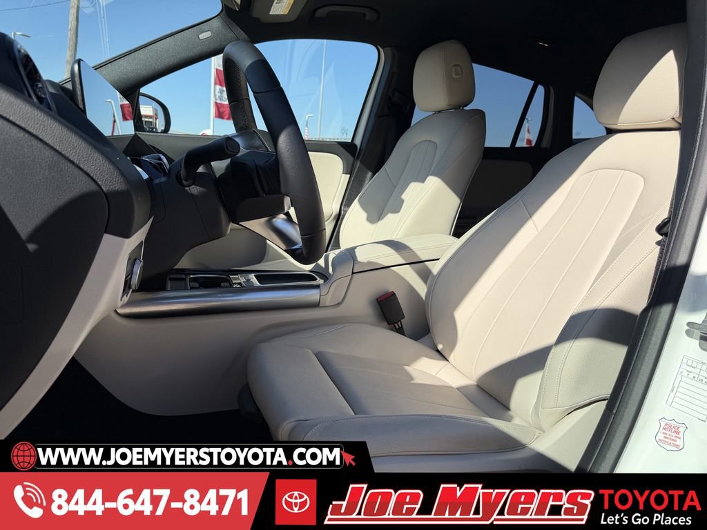 Used 2025 Mercedes-Benz GLA 250 4MATIC image 27