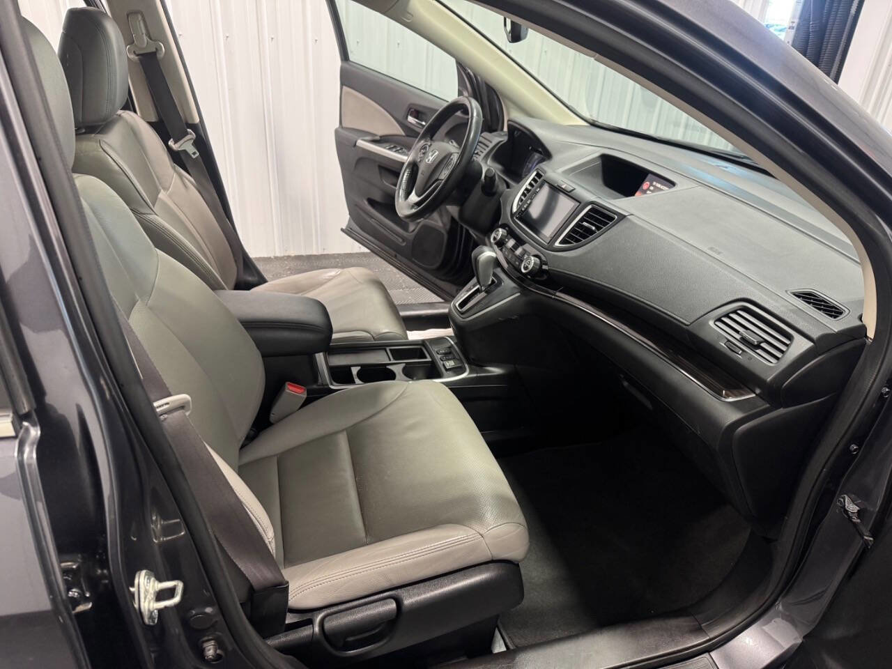 Used 2016 Honda CR-V EX-L image 19