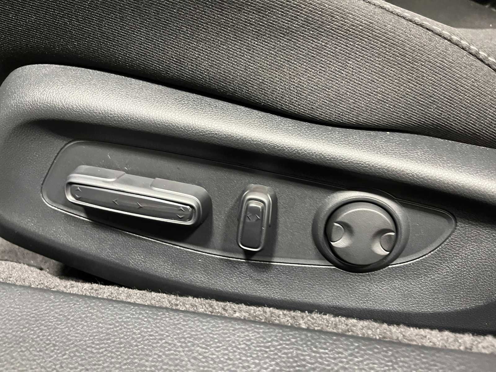 New 2025 Honda Accord SE image 13