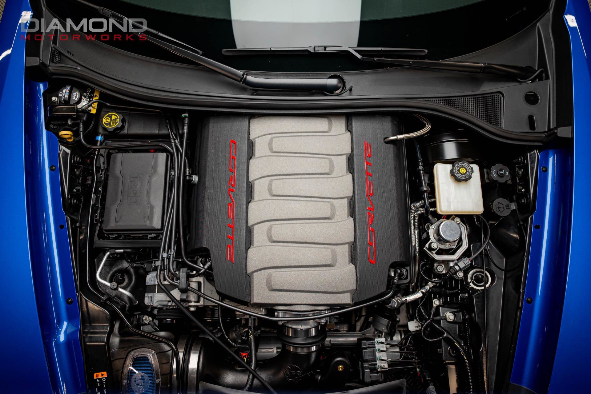 Used 2019 Chevrolet Corvette Grand Sport w/ Carbon Flash Badge Package image 18