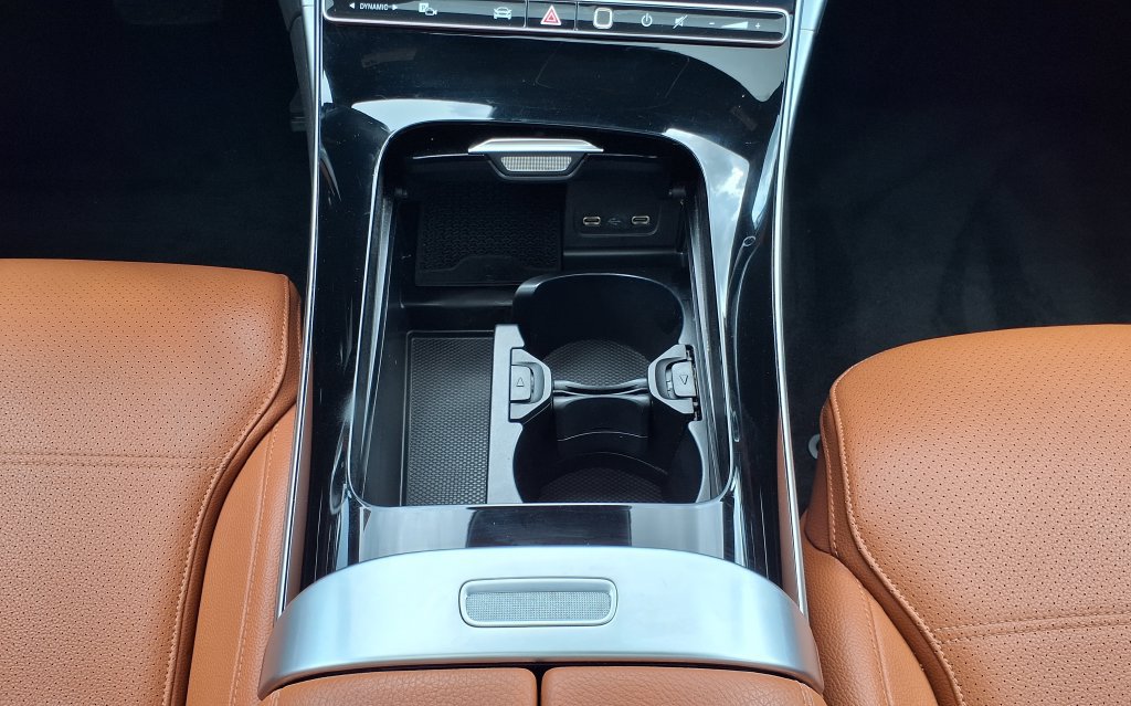 Used 2025 Mercedes-Benz C 300 Sedan image 29