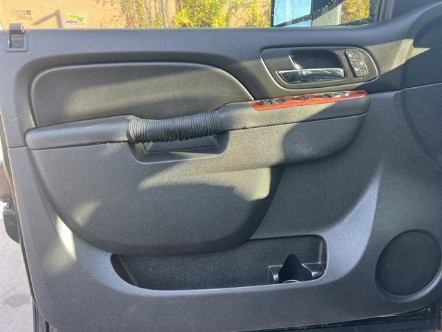 Used 2014 GMC Sierra 2500 SLT w/ SLT Convenience Package image 19